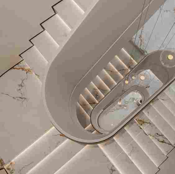 岩板七大缺点引爆行业危机！企业如何逆风翻盘，打造完美岩板产品？