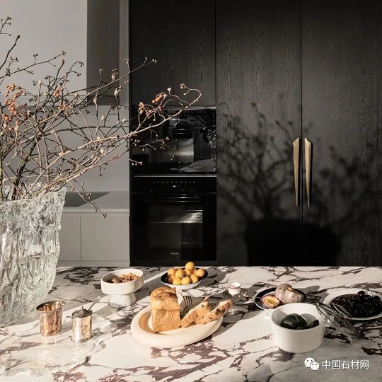 “爆款”宝格丽大理石，各种风格都能打造