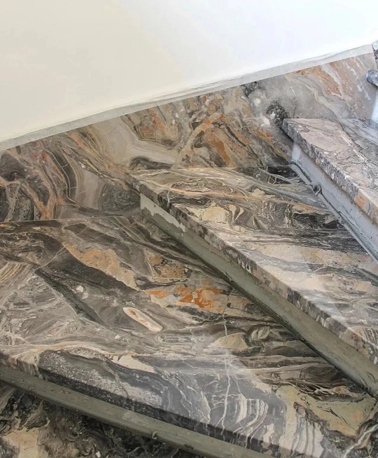 640 (20).jpg 奢华浪漫的威尼斯棕大理石在家装中可以这样设计