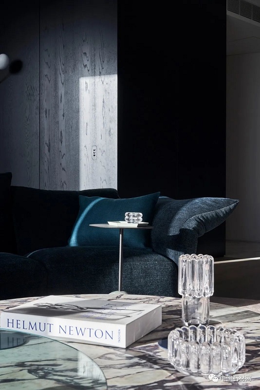 微信图片_20231226143005.jpg 墨尔本别墅 | 大理石以光影打造空间