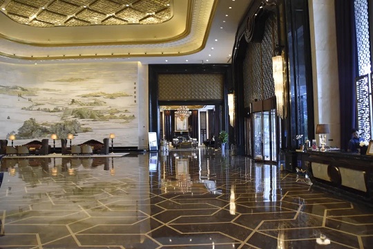 中国首家“七星级”酒店，大理石几乎全覆盖