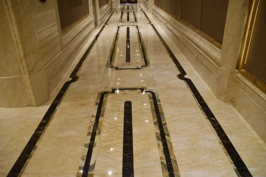 中国首家“七星级”酒店，大理石几乎全覆盖