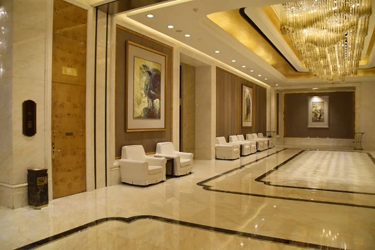 中国首家“七星级”酒店，大理石几乎全覆盖