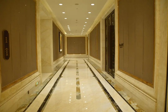 中国首家“七星级”酒店，大理石几乎全覆盖