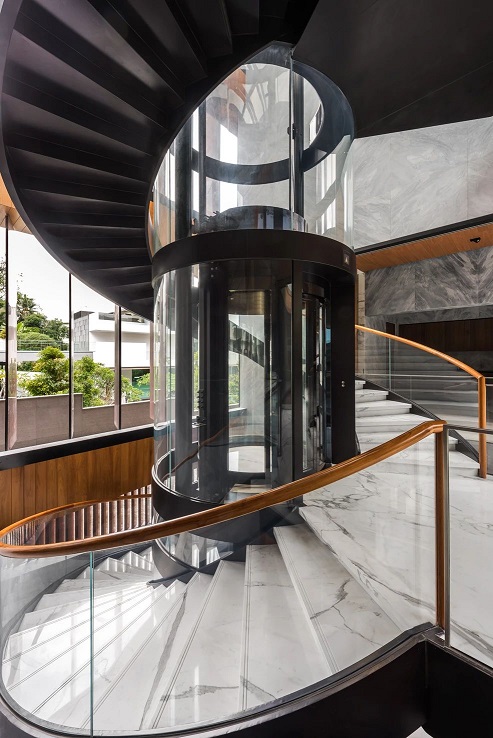 微信图片_20231208144718.jpg 新加坡现代极简石材别墅,新与旧、内与外