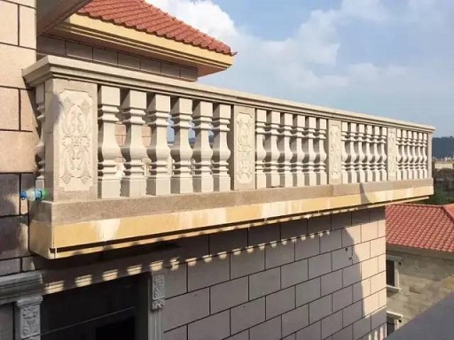 微信图片_20231202084639.jpg 不同用途的栏杆在选材、规格、样式上也有着很大的不同