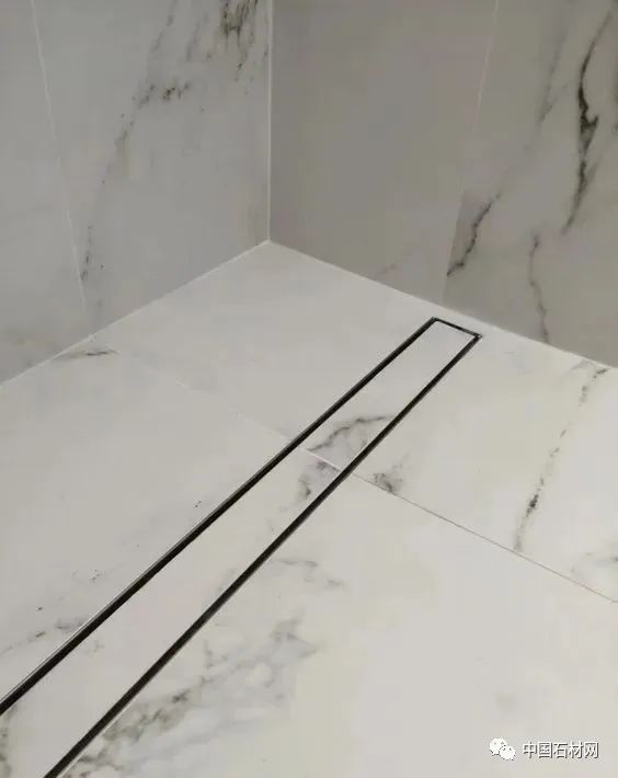 微信图片_20231023143256.jpg 石材饰面隐形式地漏,效果不但美观还更整体
