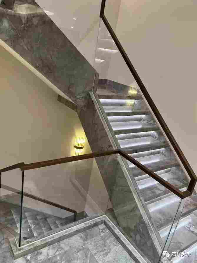 做楼梯的设计，一定要考虑到这4个方面！