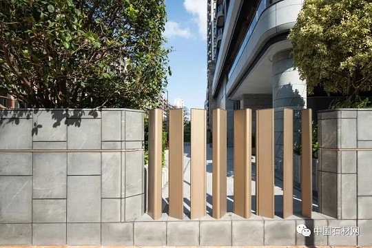 为什么铺设石材墙面、地面时要留缝？原因在这里