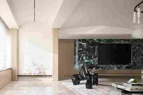 普拉达绿为什么如此受欢迎？