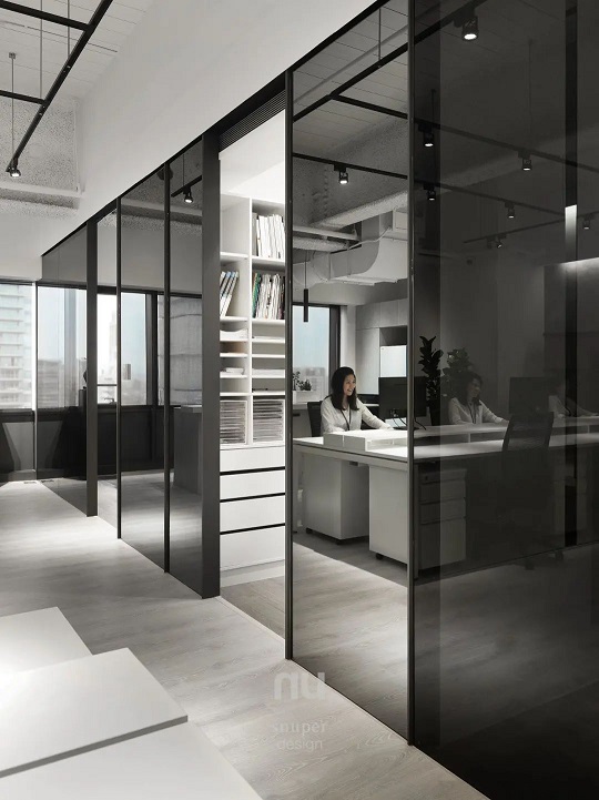 大理石打造的办公室你见过吗？