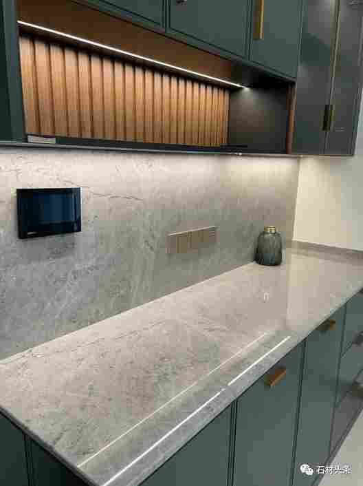 鞋柜和酒柜要不要加石材？为什么？