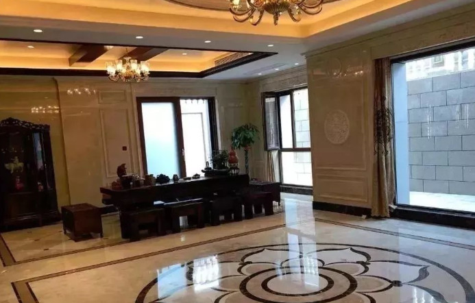 石材究竟为何会裂开破碎？原因不只是质量问题！