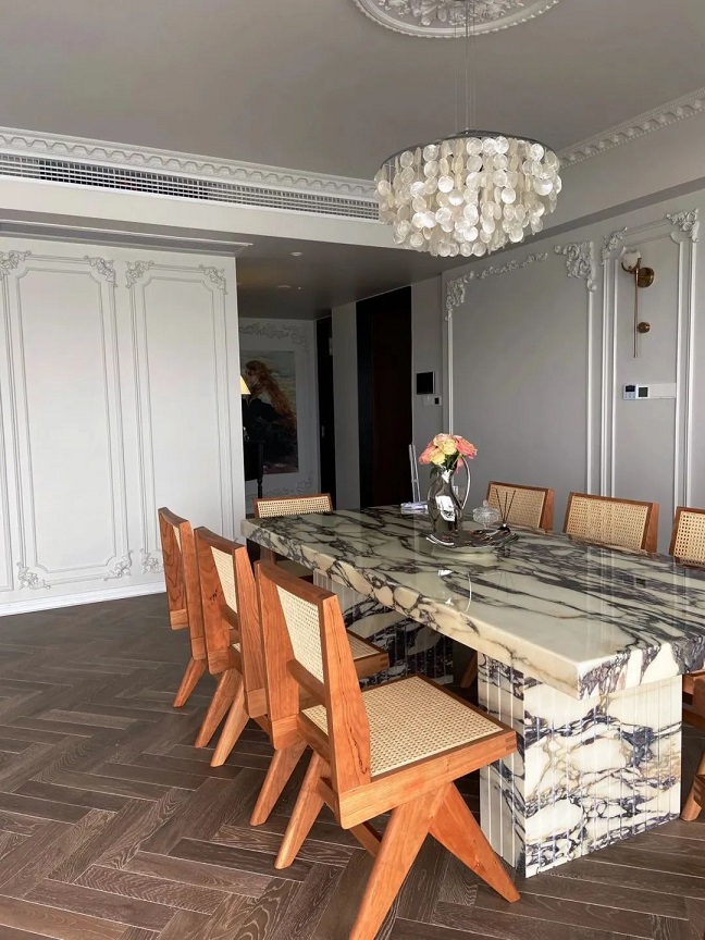 选餐桌纠结大理石&岩板的，优缺点一次盘明白