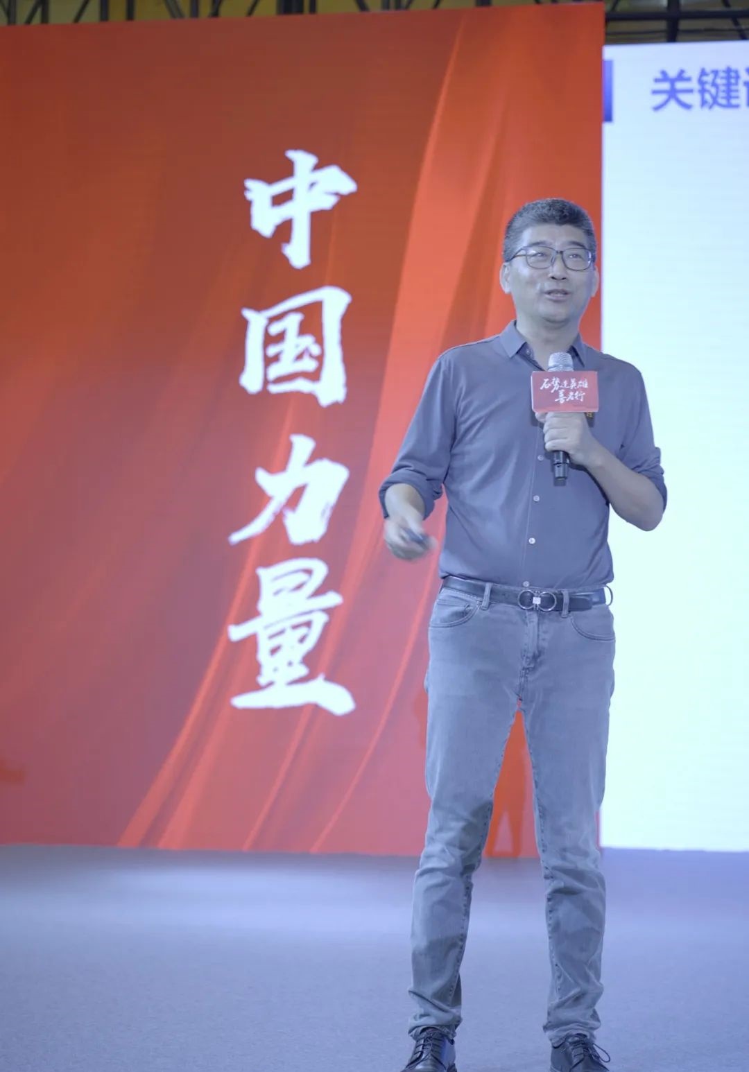 刘良发布《2022石材产业趋势发展报告》未来石材行业将......