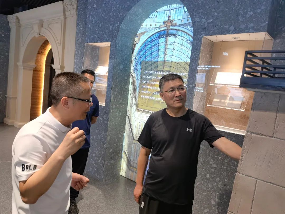 山东省五莲县委常委、政法委书记刘兆玉率队到水头考察调研石材产业