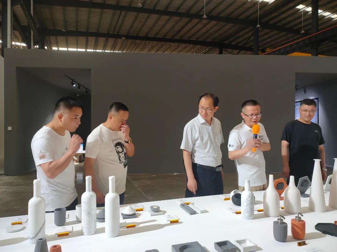 山东省五莲县委常委、政法委书记刘兆玉率队到水头考察调研石材产业