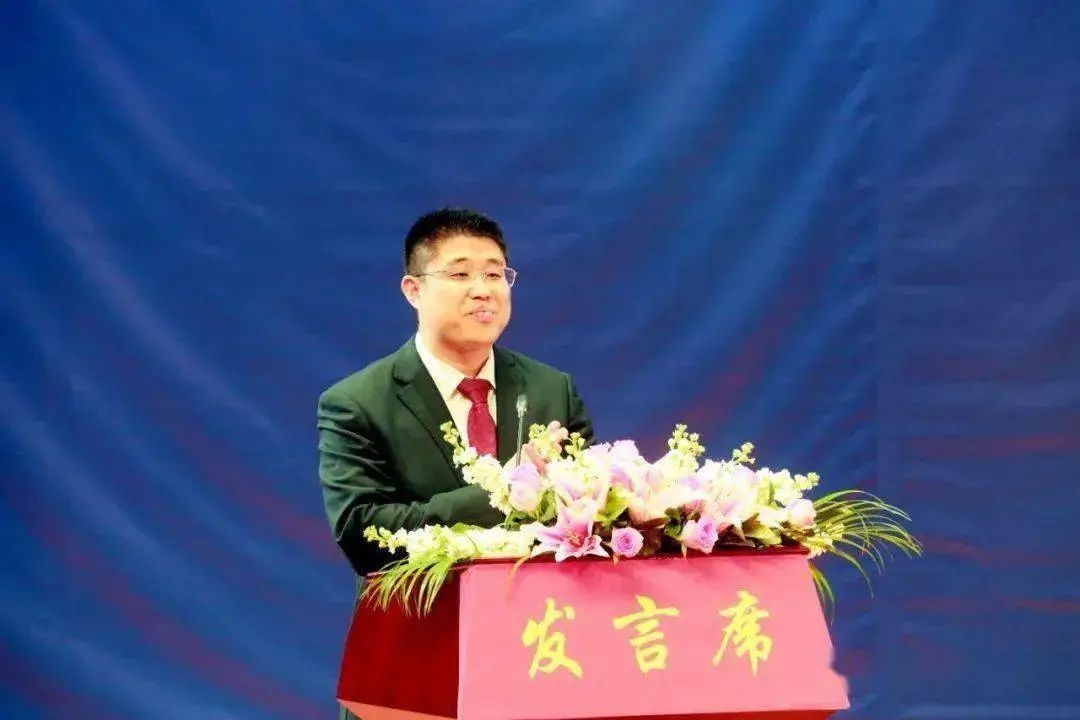 绥江县与闽商资本合作，总投资20亿，绿色石材精深加工产业园正式签约