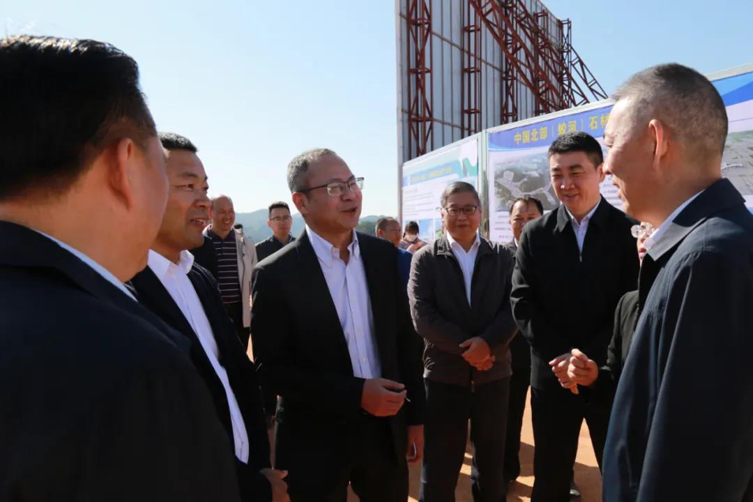 广西自治区副主席周成方一行莅临南部（岑溪）石材循环生态产业园调研！