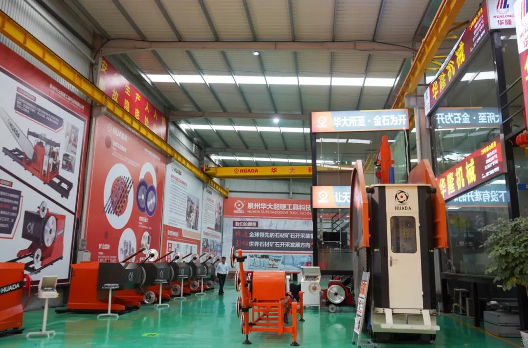 微信图片_20211109082021.jpg 2021年全球石材岩板机械辅料博览会盛大举行