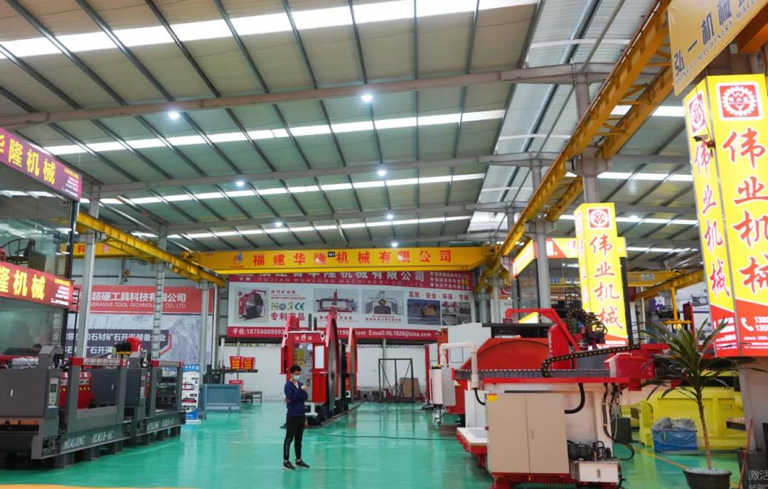 微信图片_20211109082026.jpg 2021年全球石材岩板机械辅料博览会盛大举行