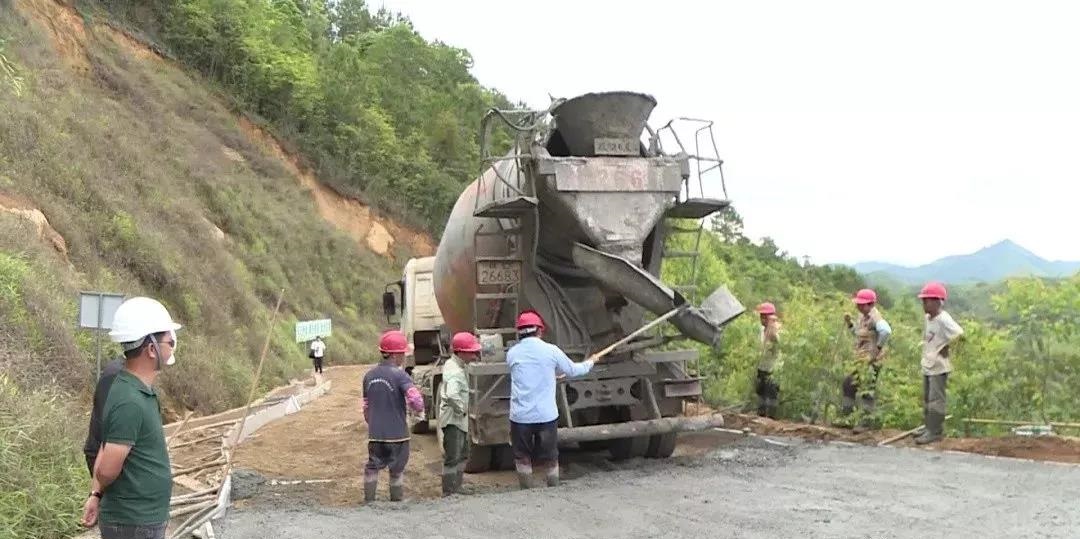 岑溪市祥云花岗岩矿：党建引领 跑出生态环境修复“加速度”