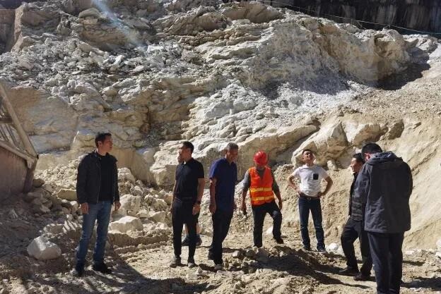 四川省石棉县林业局到石棉开全大理石矿督导矿山环境整治情况 四川省石棉县林业局到石棉开全大理石矿督导矿山环境整治情况