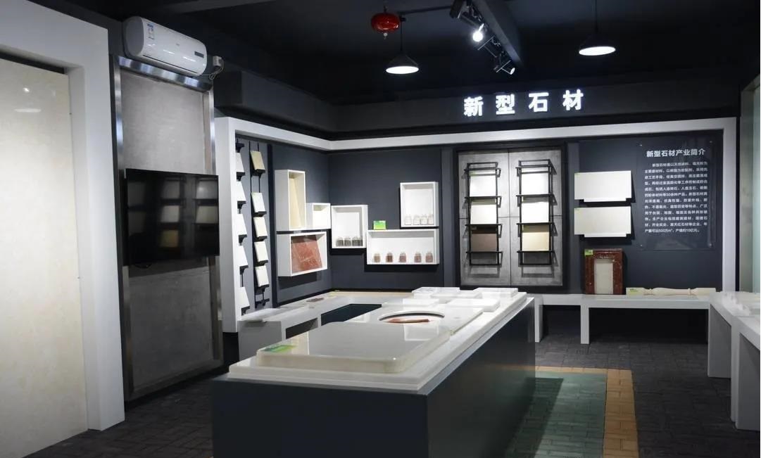 四川雅安荥经“点石成金”培育两大百亿产业！