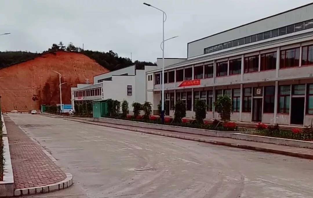 永定区纪委派驻纪检组调研石材循环经济产业园区，附永定红石材欣赏！