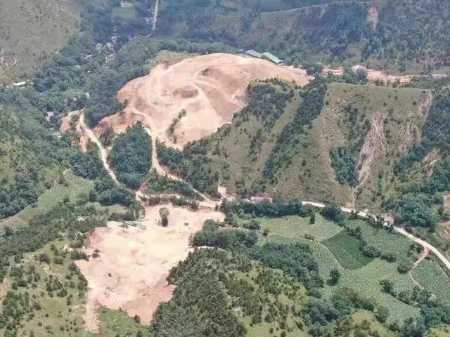 环保督察下顶风作案，私自扩大开采矿石、矿山修复走形式、拒不整改被叫停