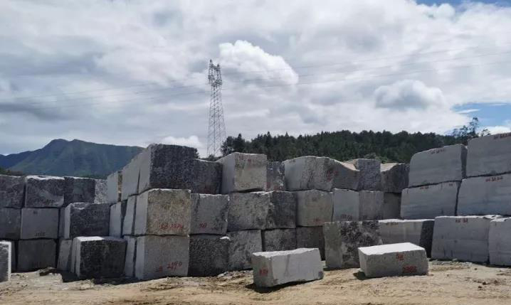 湖南永州蓝山县召开生态石材矿山建设推进会，附蓝山县石材欣赏！