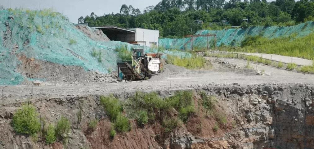 越界非法采矿(砂岩)获利251万余元,四川仁寿一矿山负责人获刑三年 越界非法采矿(砂岩)获利251万余元,四川仁寿一矿山负责人获刑三年