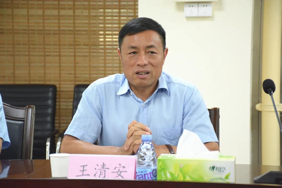 南安市委统战部、市工商联领导带队莅临南安市石材协会调研