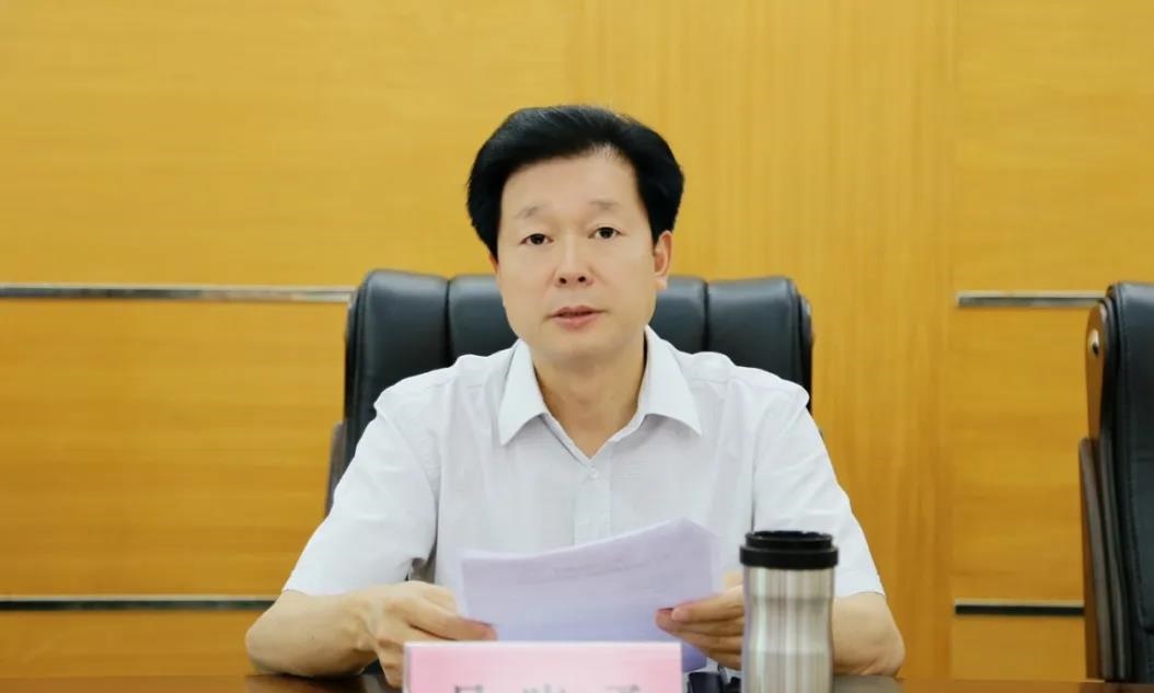 万源市拟建黄钟至“石材城”道路，全长13公里