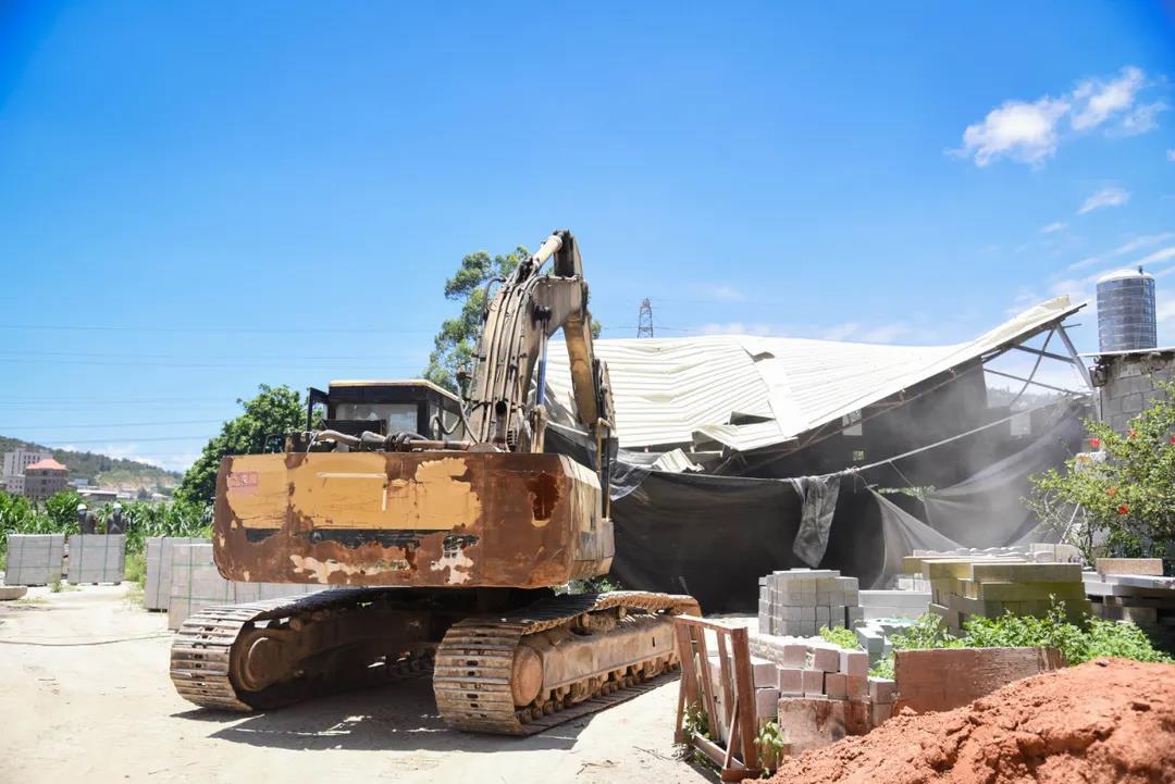 重拳出击！南安市石井镇开展石材企业污染整治行动