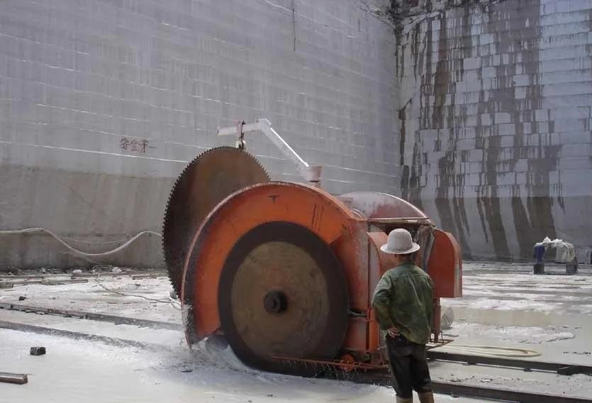 1.3亿起！甘肃榆中储量超5000万立方米花岗岩矿出让