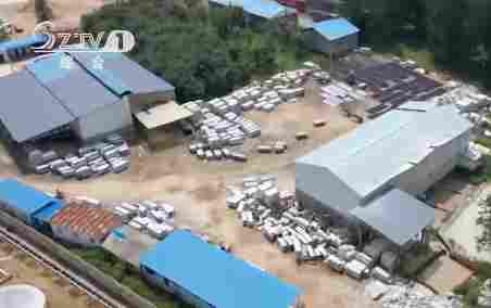 问责促整改 随县依法拆除一违建石材厂