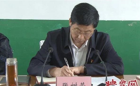 河南泌阳县召开县委常委（扩大）会议，研究露天矿山整治工作，全面整治有主矿体