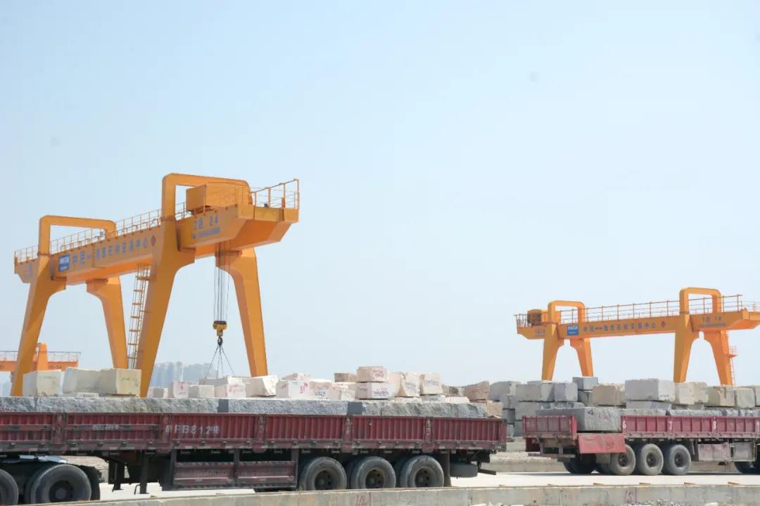 “开门红”!一季度南安市石材陶瓷业实现产值227.81亿元 “开门红”!一季度南安市石材陶瓷业实现产值227.81亿元