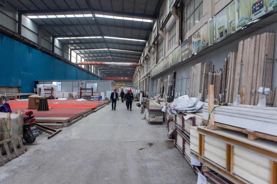 宜兴万石镇重拳出击“散乱污”石材加工企业专项整治 宜兴万石镇重拳出击“散乱污”石材加工企业专项整治