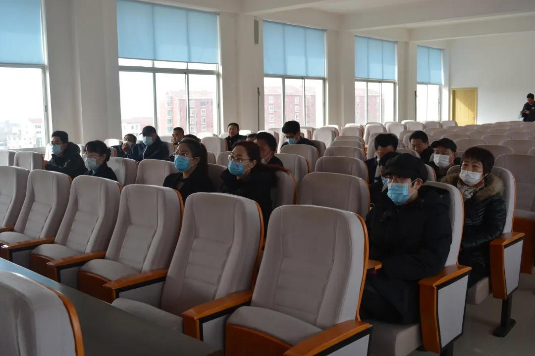 山东荣成虎山镇强力推进石材行业堆积占压问题整治行动