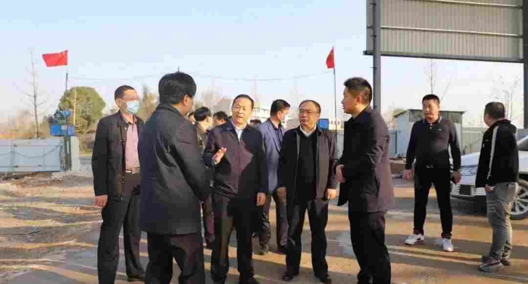 麻城市领导一行调研石材产业园发展情况并参加座谈会 麻城市领导一行调研石材产业园发展情况并参加座谈会