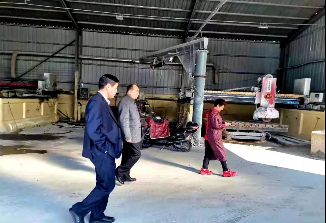 白石镇召开复工复产安全生产工作推进会议，