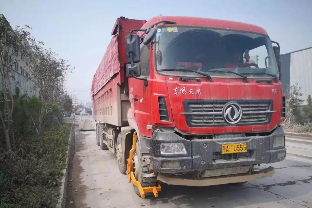 麻城成立专班整治石材产业货运车辆,6家企业被下达责令整改通知书 麻城成立专班整治石材产业货运车辆,6家企业被下达责令整改通知书