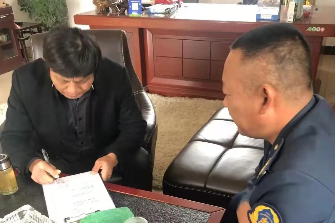 麻城成立专班整治石材产业货运车辆,6家企业被下达责令整改通知书 麻城成立专班整治石材产业货运车辆,6家企业被下达责令整改通知书