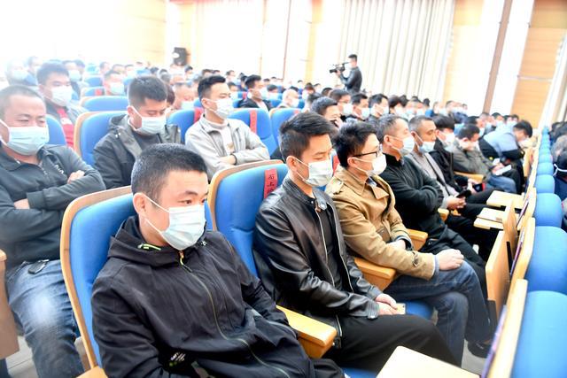 平邑县召开石材行业环保整治推进会，要求雷厉风行抓环保 自我加压求“新生”