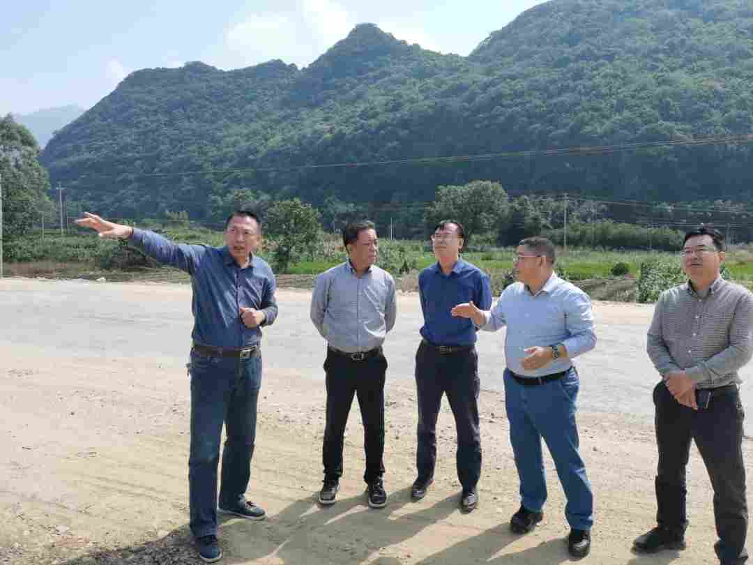 广西贺州市人大常委会主任、党组书记陆海平调研贺州市花岗岩产业发展情况 广西贺州市人大常委会主任、党组书记陆海平调研贺州市花岗岩产业发展情况