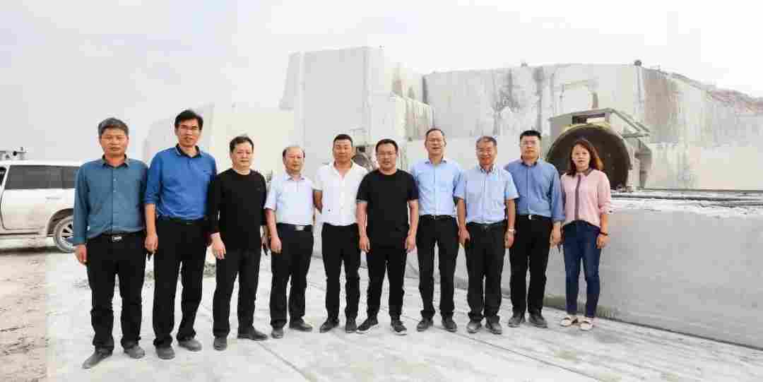 山东莱州市市长率队莅临麻城产业园考察并召开座谈会