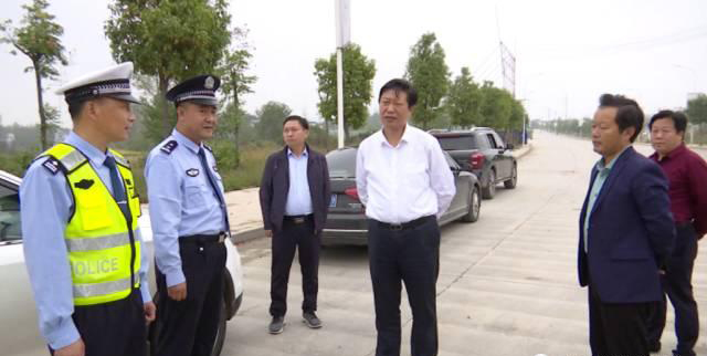河南省信阳市罗山县书记许远福开展巡河并检查县石材园区综合整治工作 河南省信阳市罗山县书记许远福开展巡河并检查县石材园区综合整治工作
