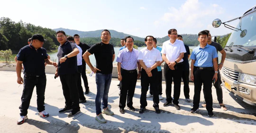 山东五莲县委书记马维强一行莅临中部（麻城）石材产业园考察学习